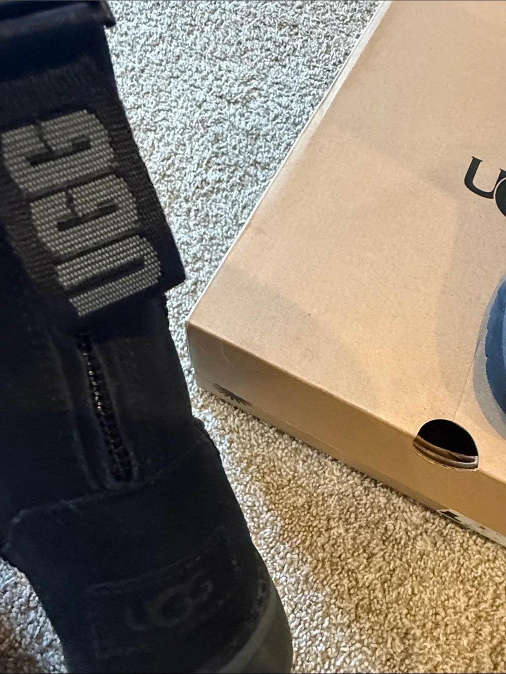 Women’s UGG Black Suede Boot Size 5